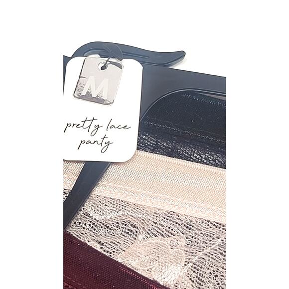 Carrie Amber intimates lace cheeky panties women's medium NWT - Picture 3 of 6